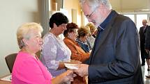 Slavnostní ceremoniál zahájení školního roku kladenské univerzity třetího věku.