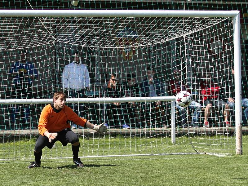 Sokol Lidice B - Sokol Bratronice 3:2 pk, IV.tř. sk.A, okr. Kladno, 20. 4. 2014