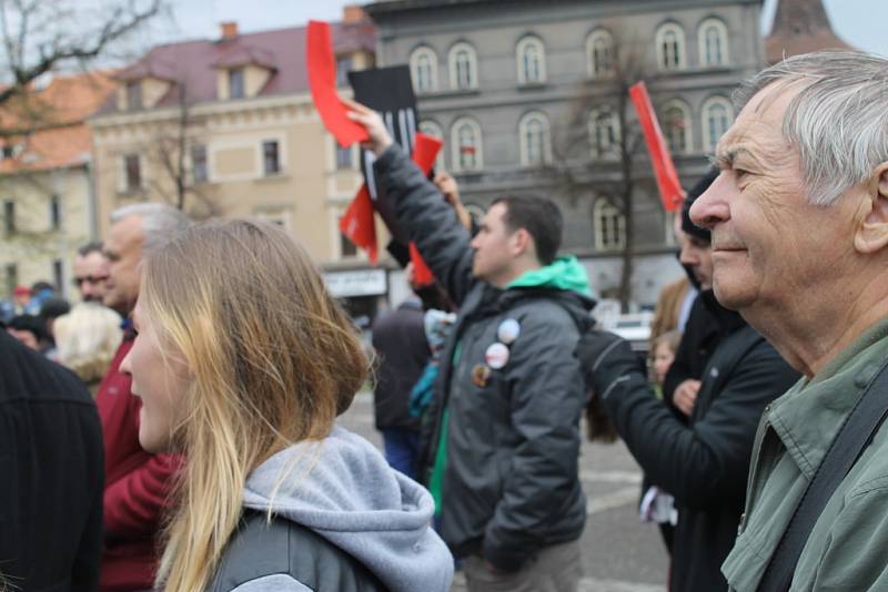 Návštěva prezidenta Miloše Zemana ve Slaném na náměstí.