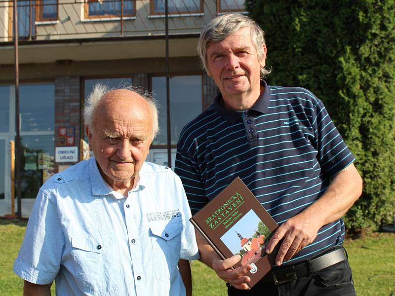 Dvojice autorů knihy - Radoslav Müller (vlevo) a Miroslav Oliverius (vpravo).