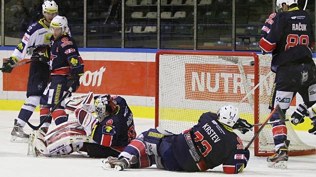 Rytíři Kladno – Piráti Chomutov 2:1,  ELH 2013/14, hráno 14. 3. 2014 / play out