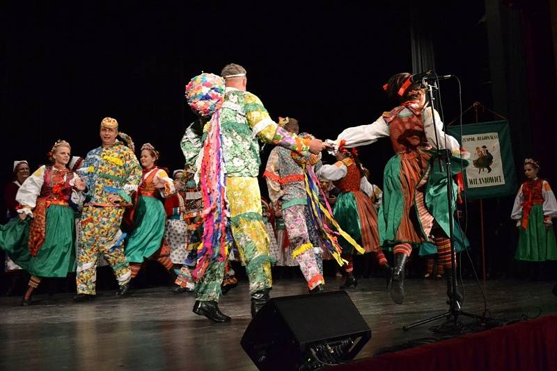 21. ročník Středočeského folklorního festivalu Tuchlovická pouť. Začátek akce a přivítání hostu v Kulturním centru Nového Strašecí. 