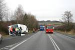 Tragická nehoda autobusu při níž zemřel řidič se stala 28. prosince 2011 dopoledne na silnici I/7 u Slaného (na úrovni obce Kutrovice)