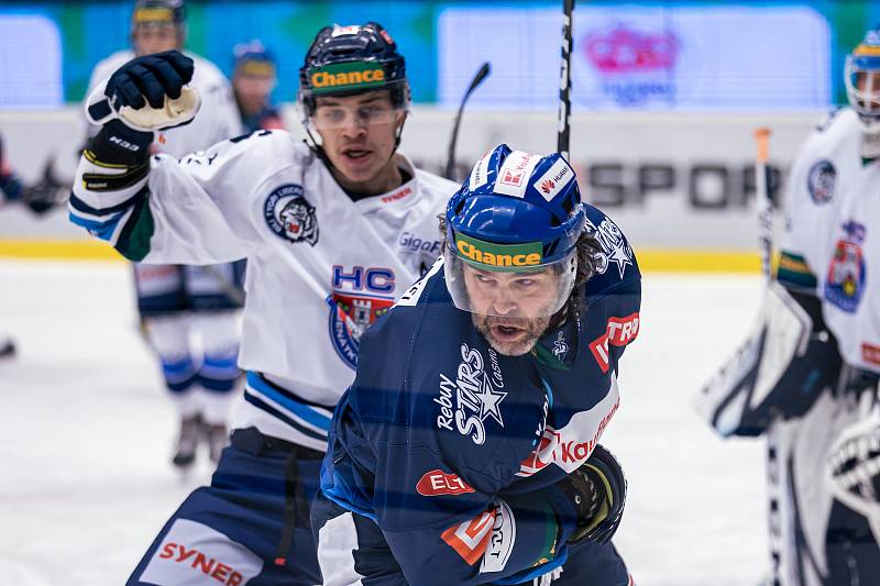 Chance liga, Kladno ( v modrém) hostilo Benátky.