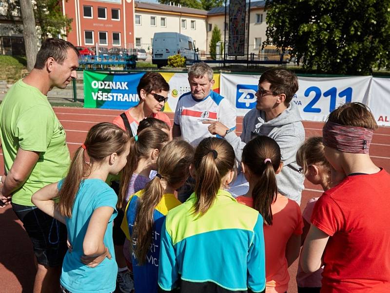 V Čáslavi proběhlo za účasti hvězd minulosti Šárky Kašpárkové či Michala Janáčka krajské kolo Odznaku všestrannosti