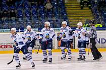 Ústí - Kladno, třetí zápas play off. Rytíři slaví první branku.