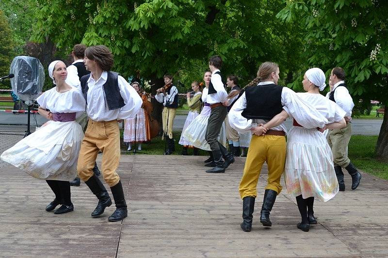 Sobota byla ve znamení tance a zábavy.