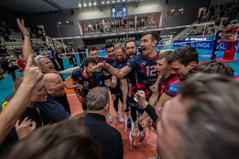 Třetí zápas čtvrtfinále extraligy: Lvi Praha jasně vyhráli nad volleyball Kladno 3:0.