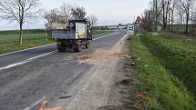 Srážka autobusu a dodávky u Slaného.