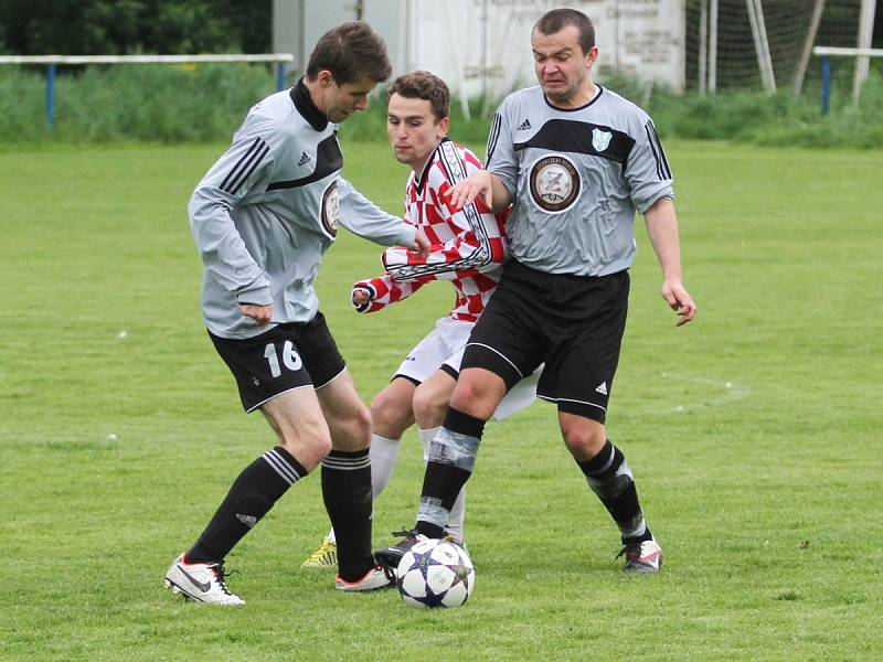 FK Brandýsek - SK Zichovec 3:2, OP okr. Kladno, 3. 5. 2014