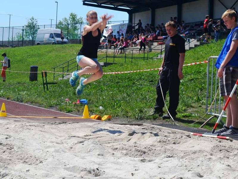 Z krajského kola Odznaku všestrannosti olympijských vítězů (OVOV) ve Slaném.