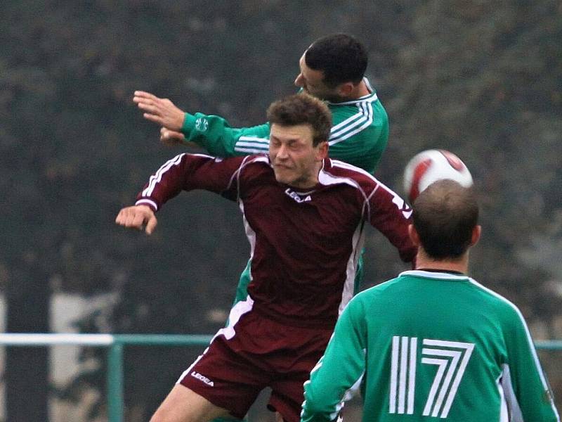 Sokol Hostouň -  - SK Slany 2:1 (1:0), utkání I.A, tř. 2011/12, hráno 23.10.2011