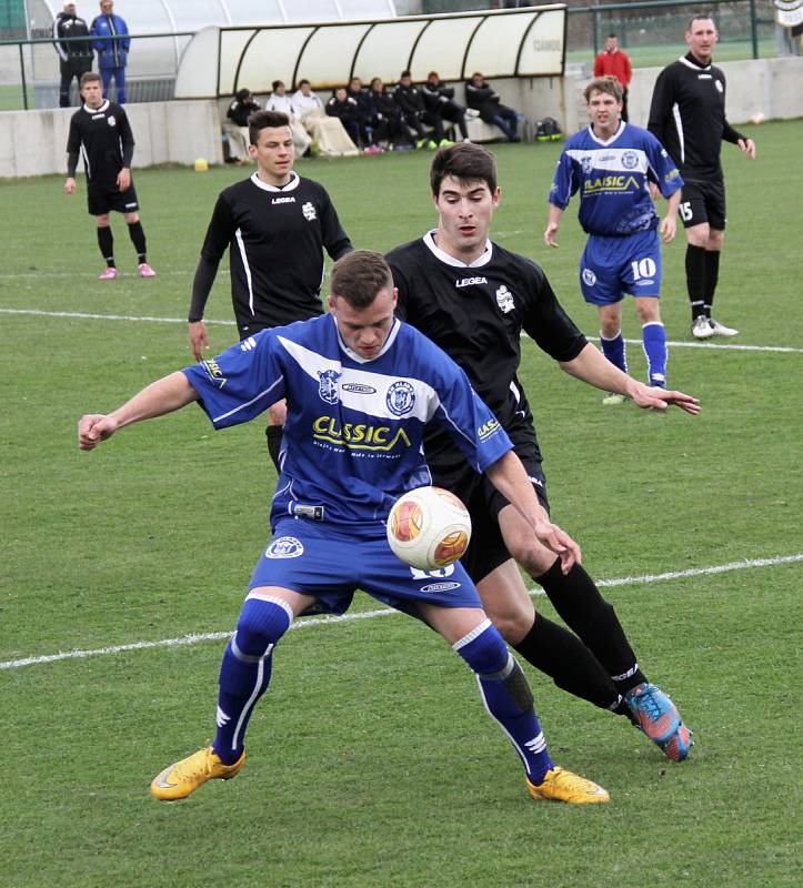 H. Měcholupy - Kladno 3:1.