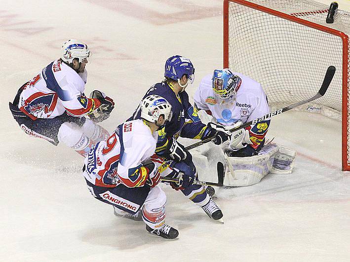 Rytíři Kladno - HC Pardubice, 49. kolo ELH 2011-12, hráné 17.2.12