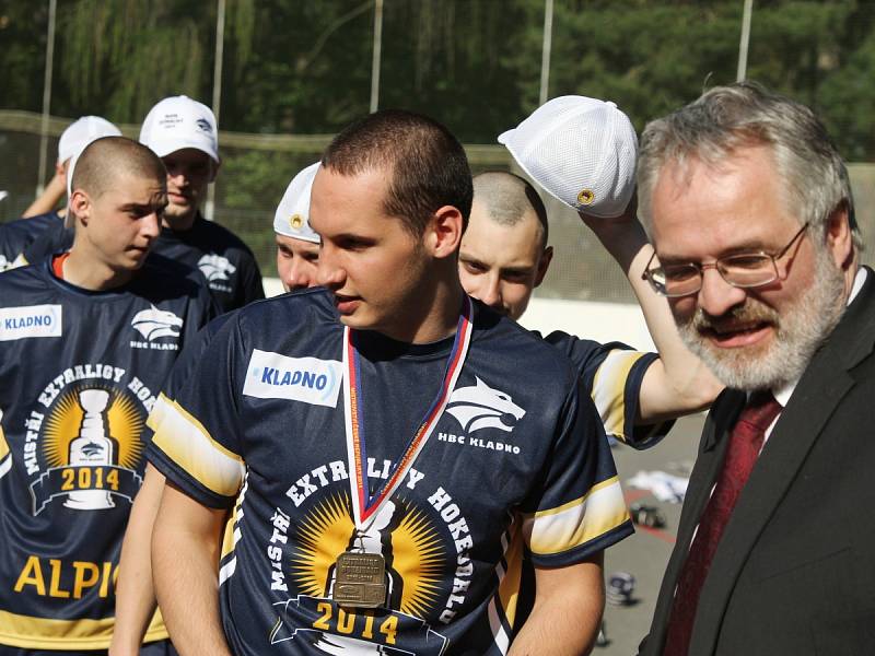 Kladno je mistrem! // HBC ALPIQ Kladno - HBC Autosklo-H.A.K. Pardubice 2:0, 31. 5. 2014