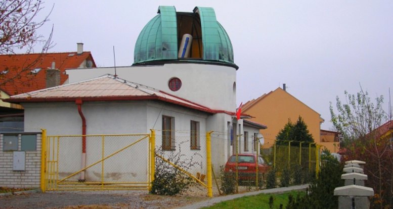 Městská hvězdárna ve Slaném slouží veřejnosti už od šedesátých let.