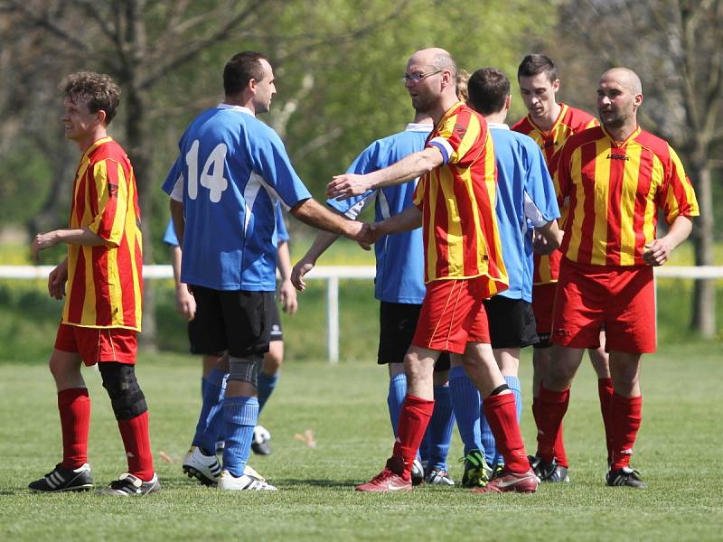 Sokol Lidice B - Sokol Bratronice 3:2 pk, IV.tř. sk.A, okr. Kladno, 20. 4. 2014