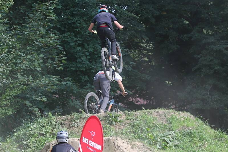 Netopýr BIKE FEST 2022 / Nouzov Poteplí 3. 9. 2022