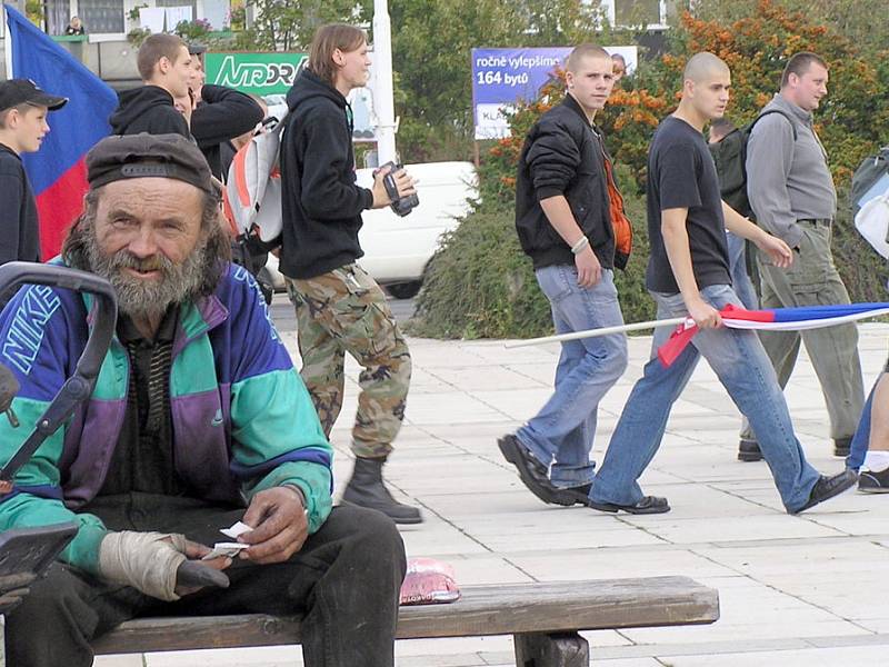 V Kladně se jim líbí? Zřejmě ano. Pravicoví extremisté totiž budou městem procházet 28. září u příležitosti státního svátku Dne české státnosti již počvrté.