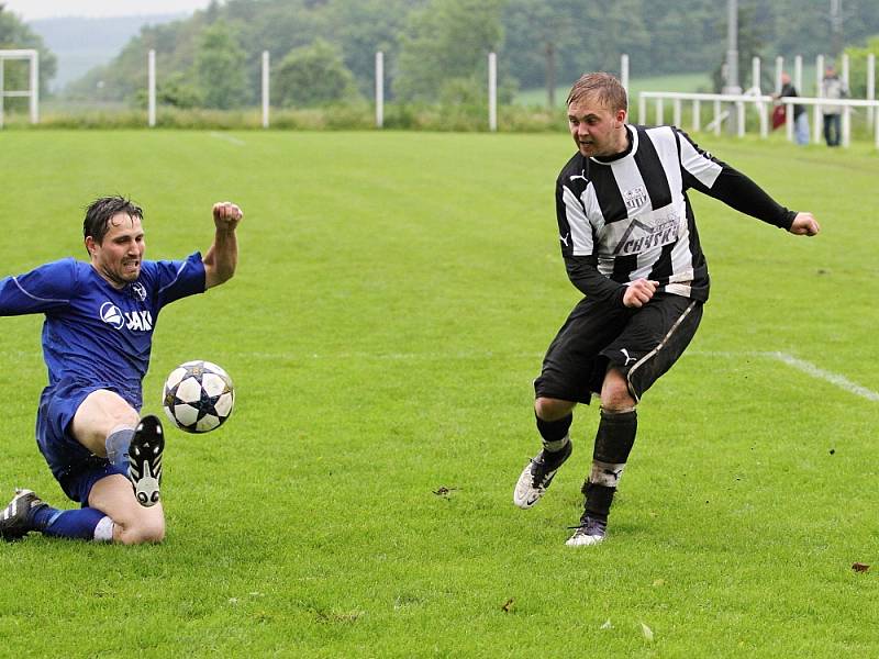 Čechie Velká Dobrá - SK Hřebeč 1:0 , utkání I.B stč. kraj, tř. 2012/13, hráno 1. 6. 2013