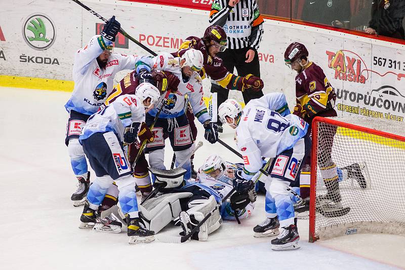 Třetí zápas finále hokejové Chance ligy mezi HC Dukla Jihlava a Rytíři Kladno.