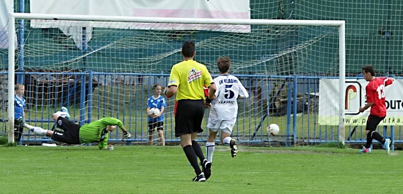 SK Kladno -  Kunice 2:3 , utkání  ČFL. ligy 2012/13, hráno 15.6.2013 - Kladno sestupuje do divize ...