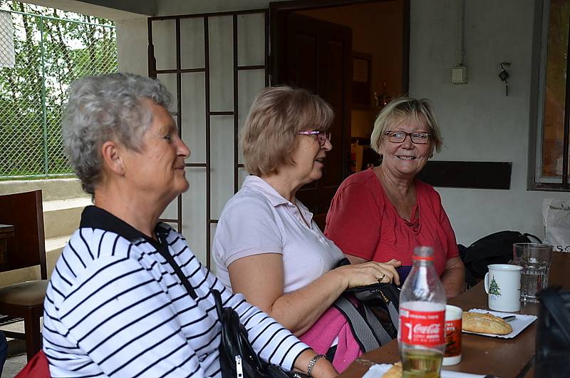 Druhý ročník soutěže střelby z pistole ve Zvoleněvsi na počest válečného veterána Ludvíka Darovce.