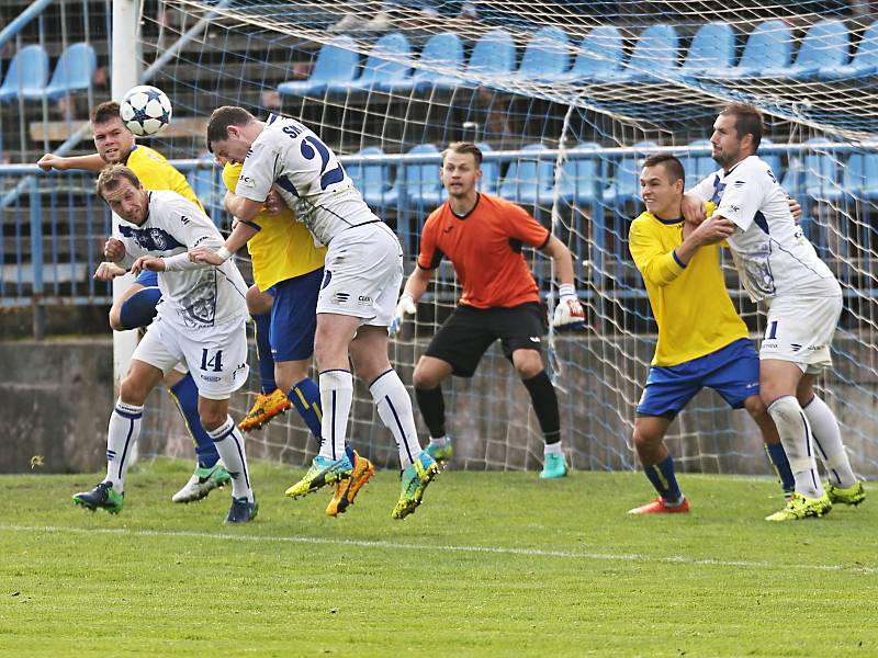 SK Kladno - FK Neratovice-Byškovice 0:3 (0:1), Divize B, 23. 9. 2017