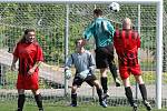 Lidice B - Svinařov  1:1 , utkání IV.tř.sk.A, okr. Kladno, 2010/11, hráno 24.4.2011