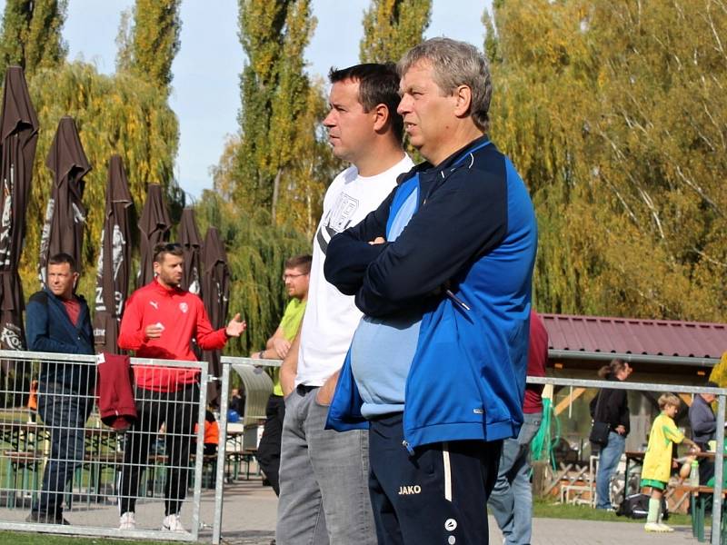 Meziokresní turnaj fotbalových výběrů U11 a U12 v Kladně-Švermově se zúčastnily týmy Kladno, Rakovník, Beroun a Mělník.