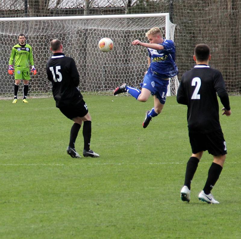 H. Měcholupy - Kladno 3:1.