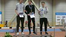 Mladí atleti AC Tepo na mítinku v Chemnitzu. Tomáš Dvořák vyhrál 60 m, Jan Ullman byl druhý.
