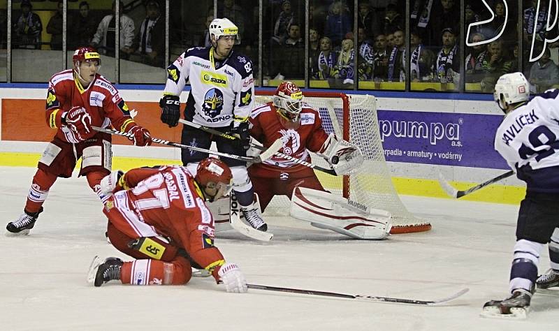 HC Rytíři Kladno - HC Oceláři Třinec 4:5,  ELH 2013/14, hráno 4.10. 2013