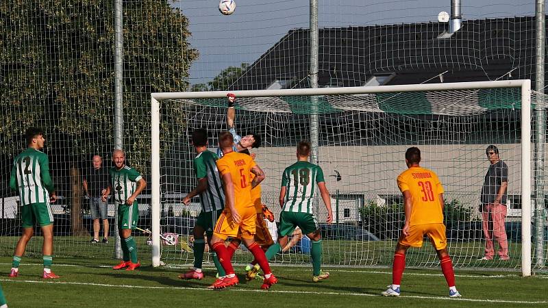 Sokol Hostouň - FK DUKLA Praha 0:3 (0:1), 1. kolo 24. 8. 2022