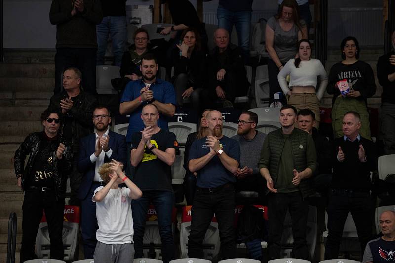 Třetí zápas čtvrtfinále extraligy: Lvi Praha jasně vyhráli nad volleyball Kladno 3:0.