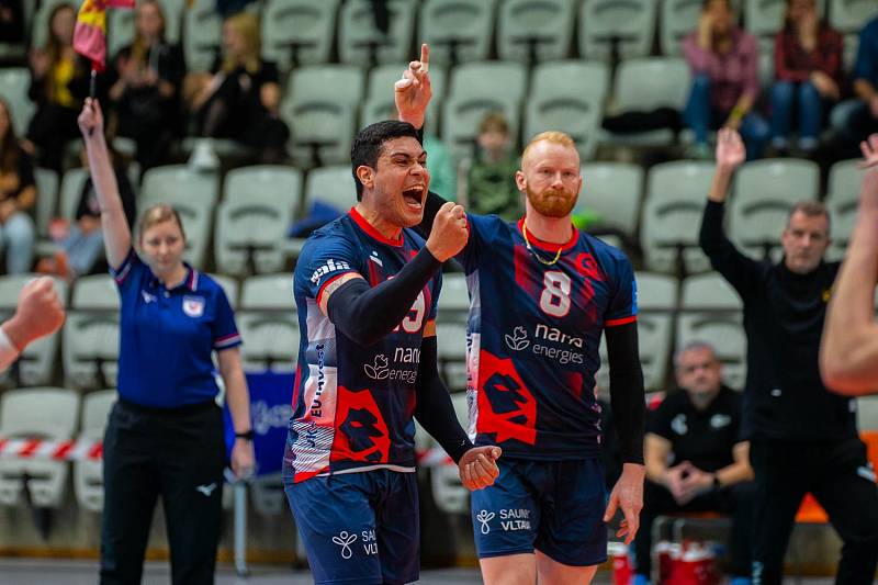 Třetí zápas čtvrtfinále extraligy: Lvi Praha jasně vyhráli nad volleyball Kladno 3:0.