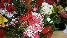 Svatý Valentýn je také na Kladensku plný květin, srdíček a romantických večeří.