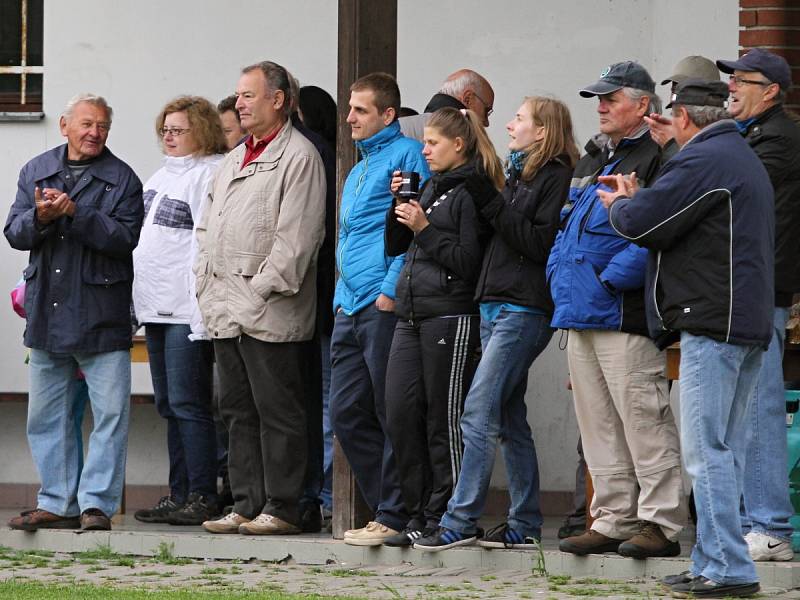 FK Brandýsek - SK Zichovec 3:2, OP okr. Kladno, 3. 5. 2014