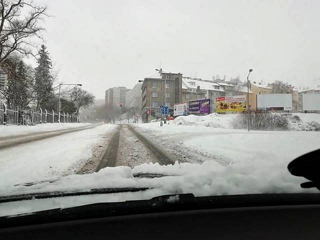 V Kladně kvůli přívalu sněhu vyhlásil primátor města Dan Jiránek kalamitní stav.