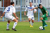 SK Kladno (v bílém) porazilo v divizi B hostující Nymburk 2:1.