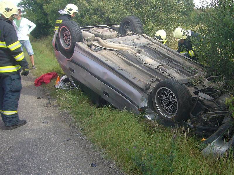 Nehoda Peugeotu u Brandýsku