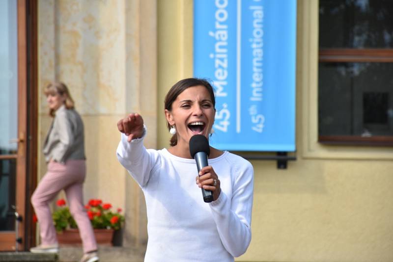 V sobotu se v Lidicích uskutečnil 3. ročník spanilé jízdy veteránů všech kategoriích.