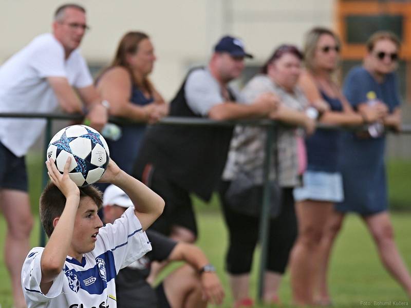 Kladenský pohár 2017. Turnaj pro kategorii U15 proběhl poslední červencový víkend na Stadionu Františka Kloze