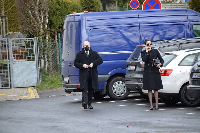 Z posledního rozloučení s Marií Šupíkovou v kapli Kladenských hřbitovů.