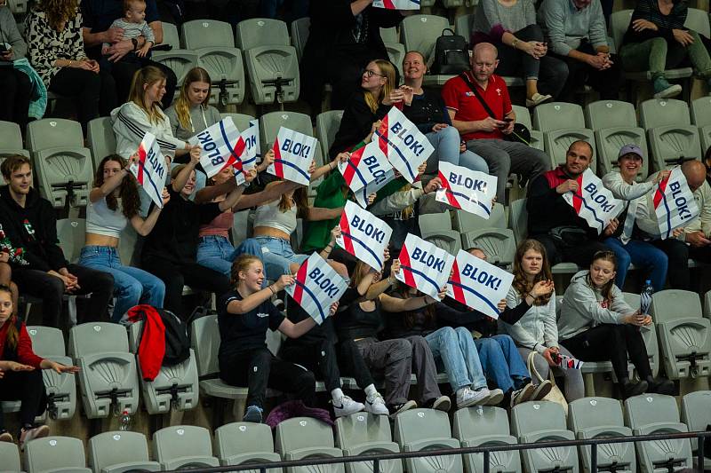 Třetí zápas čtvrtfinále extraligy: Lvi Praha jasně vyhráli nad volleyball Kladno 3:0.