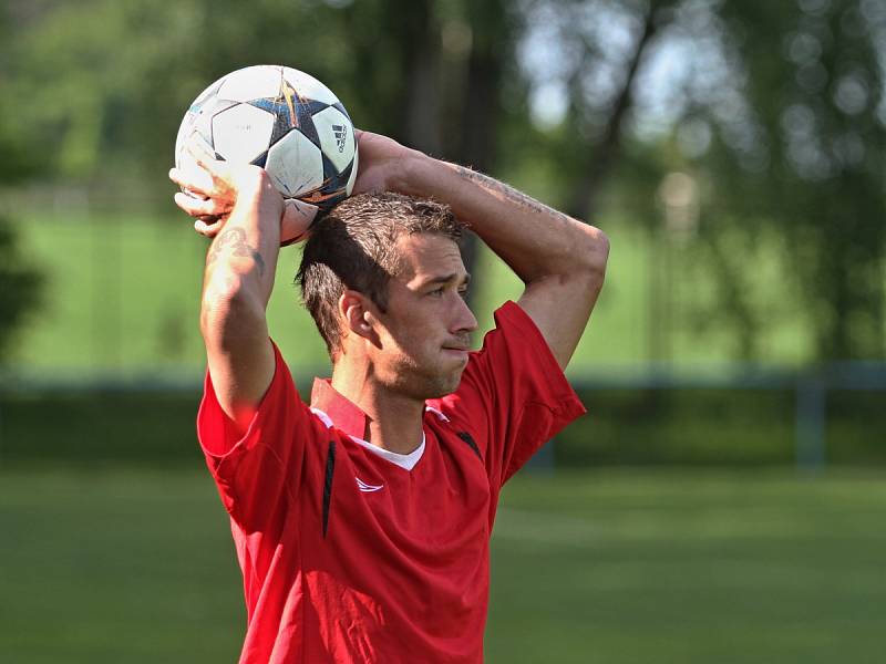 René Zlata (ještě v dresu SK Doksy) se domluvil s SK Lhota a hrát bude nově tam.