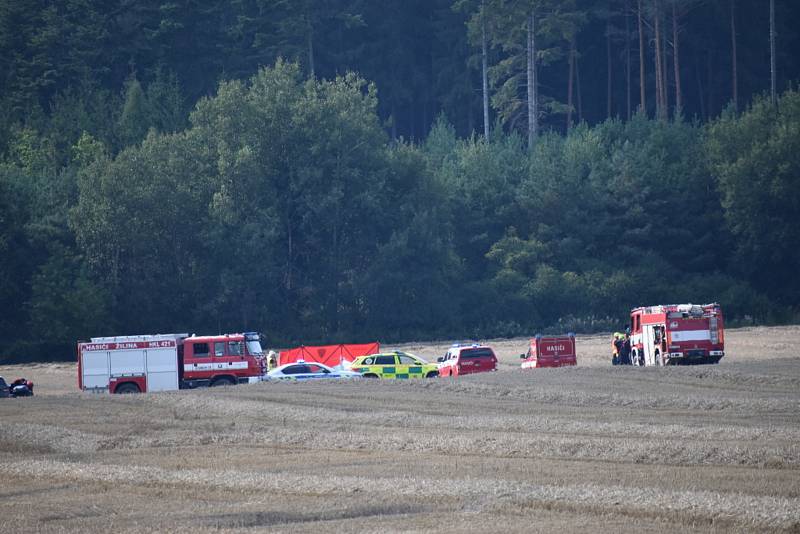 Z pádu letadla nedaleko obce Žilina 4. září 2021.