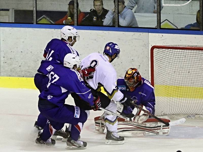 Rytíři Kladno - Výběr Francie 3:4 sn, přípravné utkání 9. 8. 2013