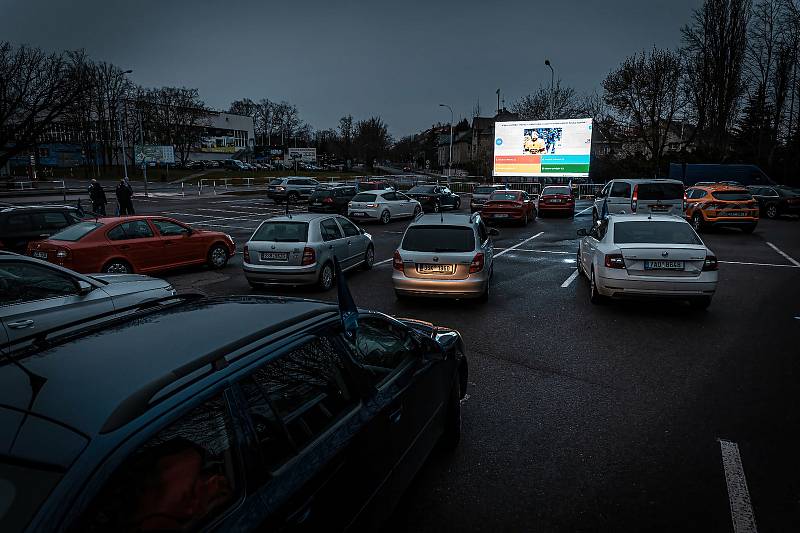 Kladenské autokino mělo opět vyprodáno.