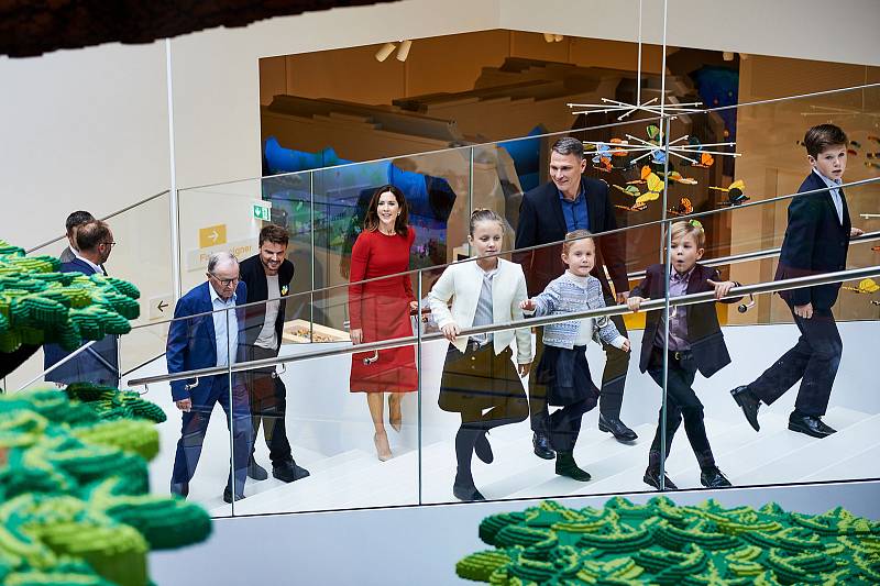Slavnostní otevření Lego House v dánském Billundu. Největší 3D modely světa kompletovali zaměstnanci v kladenské továrně.